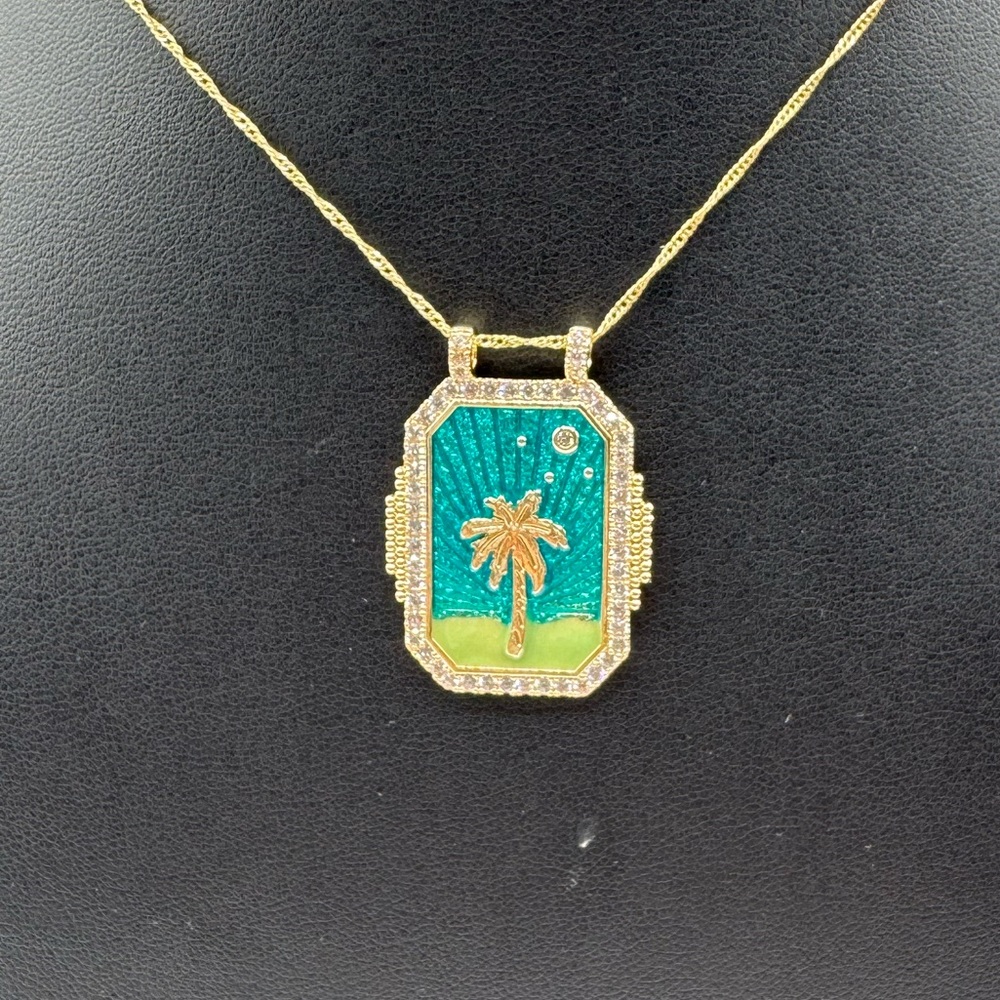 18K Palm Tree Enamel Pendant - Picture 4 of 10